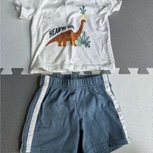 Like New Garanimals 3 piece set - Size 12 Months